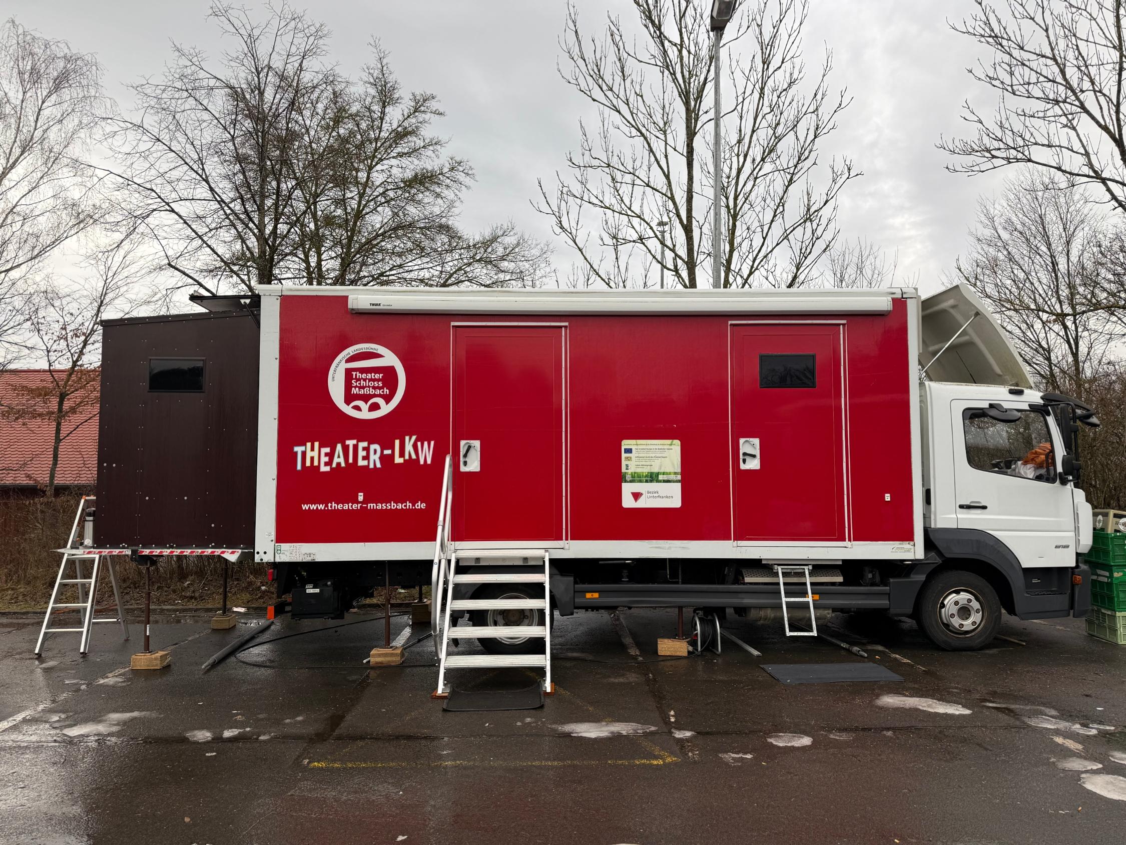 Theater-LKW